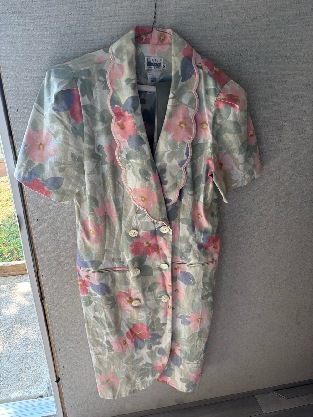 Vintage Leslie Fay Pastel Floral Double-Breasted Midi Dress with Matching Belt